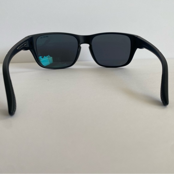 NWOT - Authentic - BEX - Mica Polarized Sunglasses - Black/Grey - Picture 11 of 14